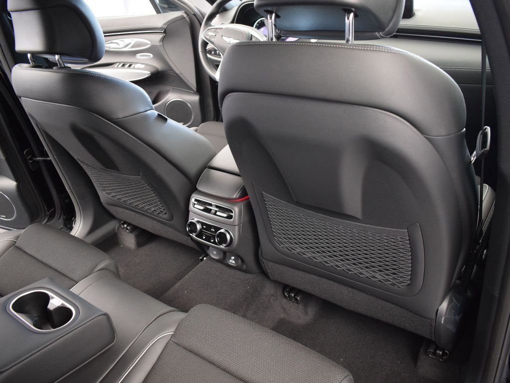 Used 2025 Genesis GV70 2.5T w/ Sport Prestige Package image 19