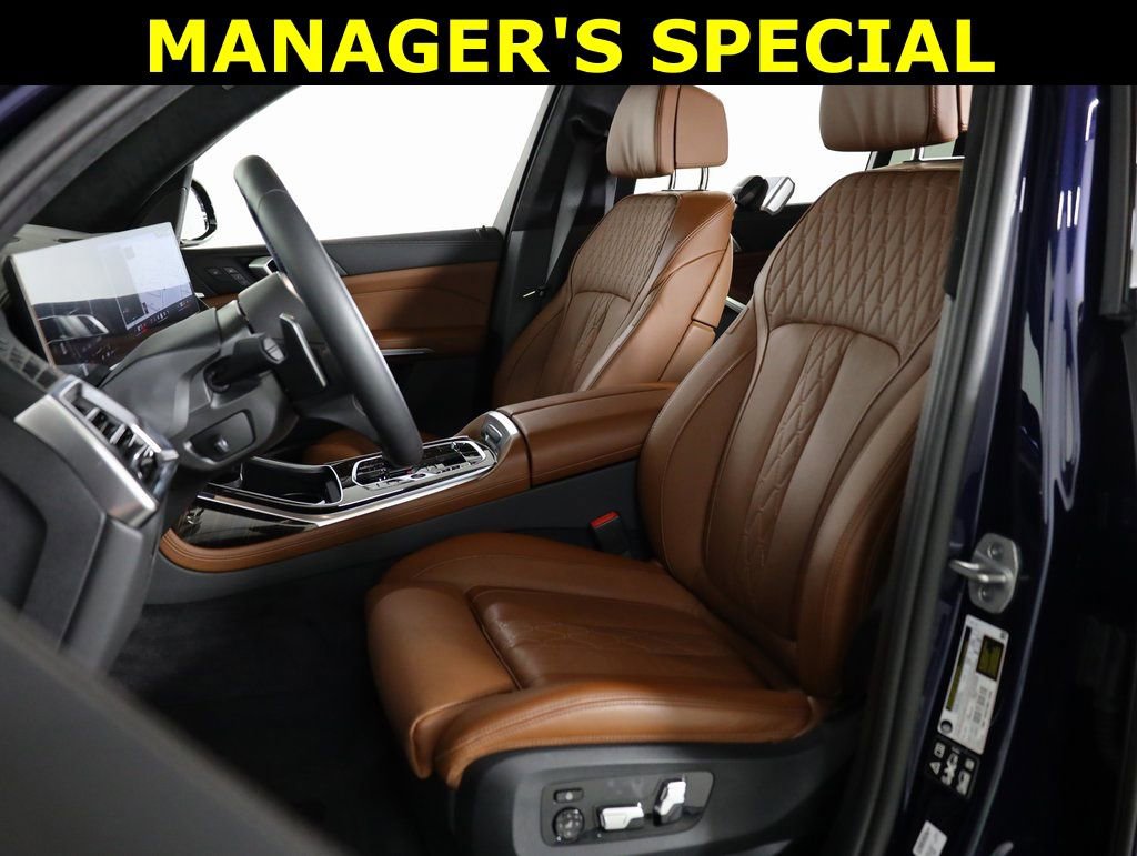 Used 2026 BMW X7 M60i AWD/4WD image 34