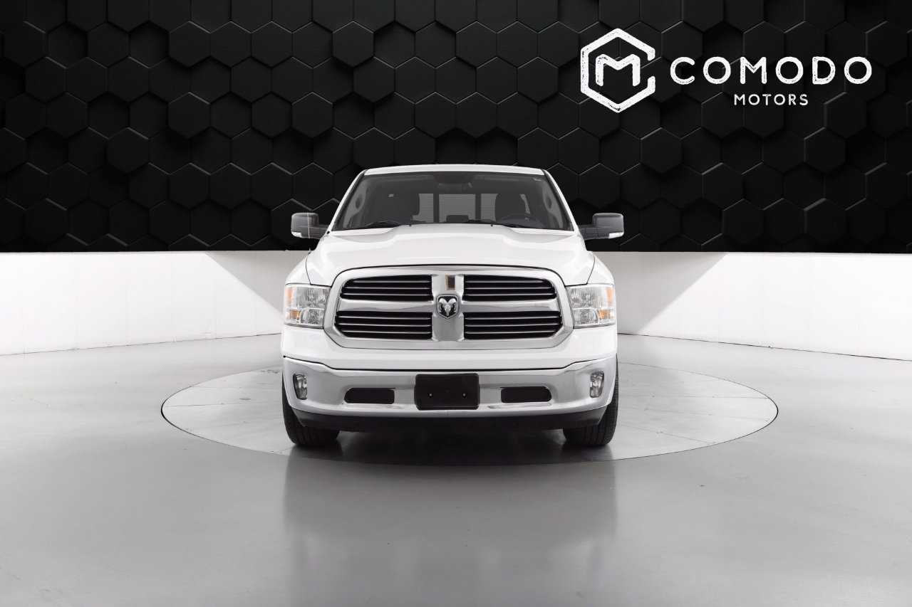 Used 2017 RAM 1500 Classic SLT w/ SLT Plus D￩cor Group image 8