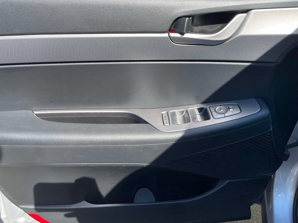 Used 2022 Hyundai Palisade SEL FWD image 19