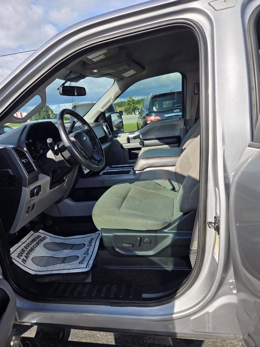 Used 2020 Ford F150 XLT w/ Equipment Group 302A Luxury image 24