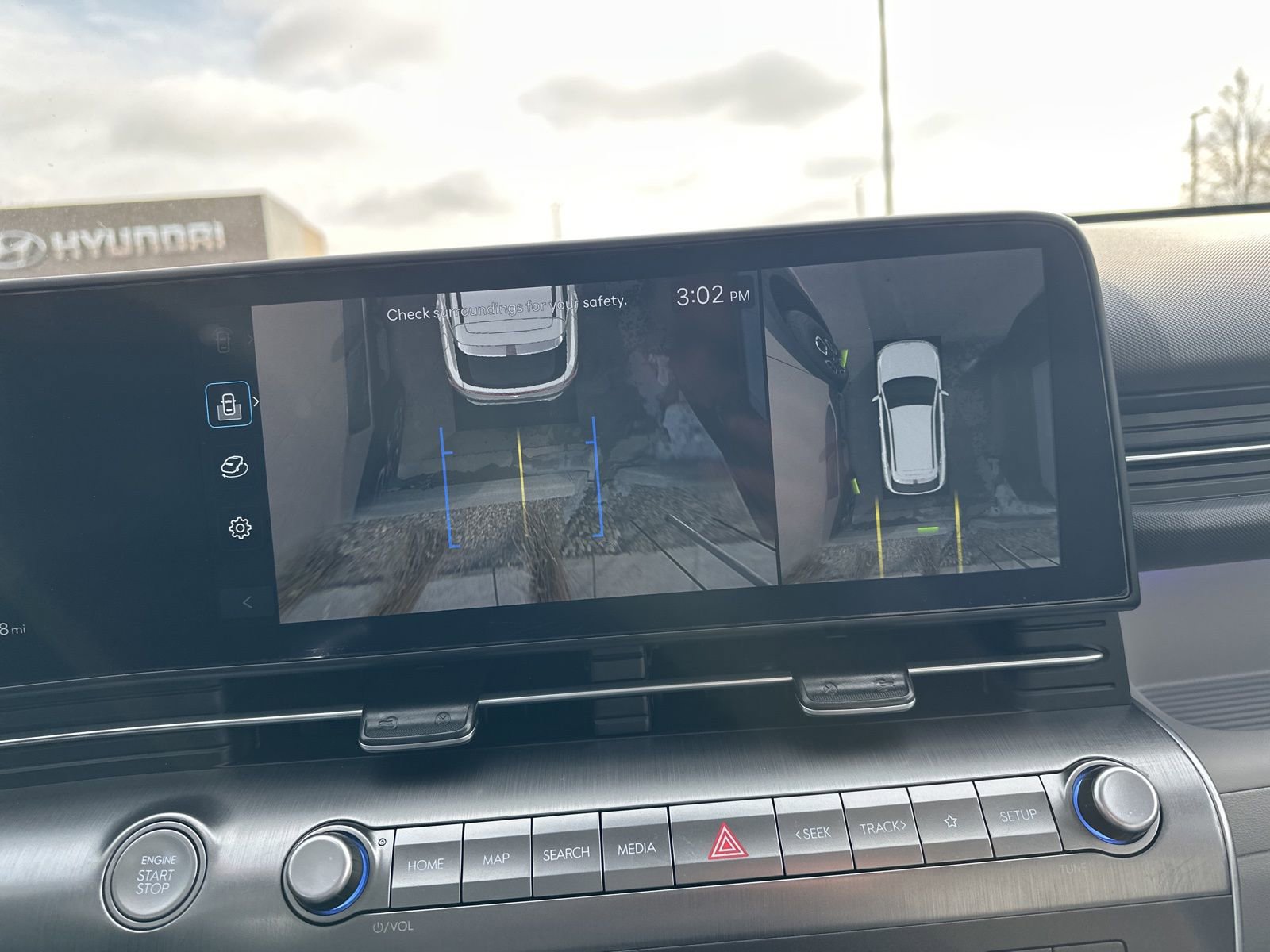 Used 2025 Hyundai Kona Limited image 51