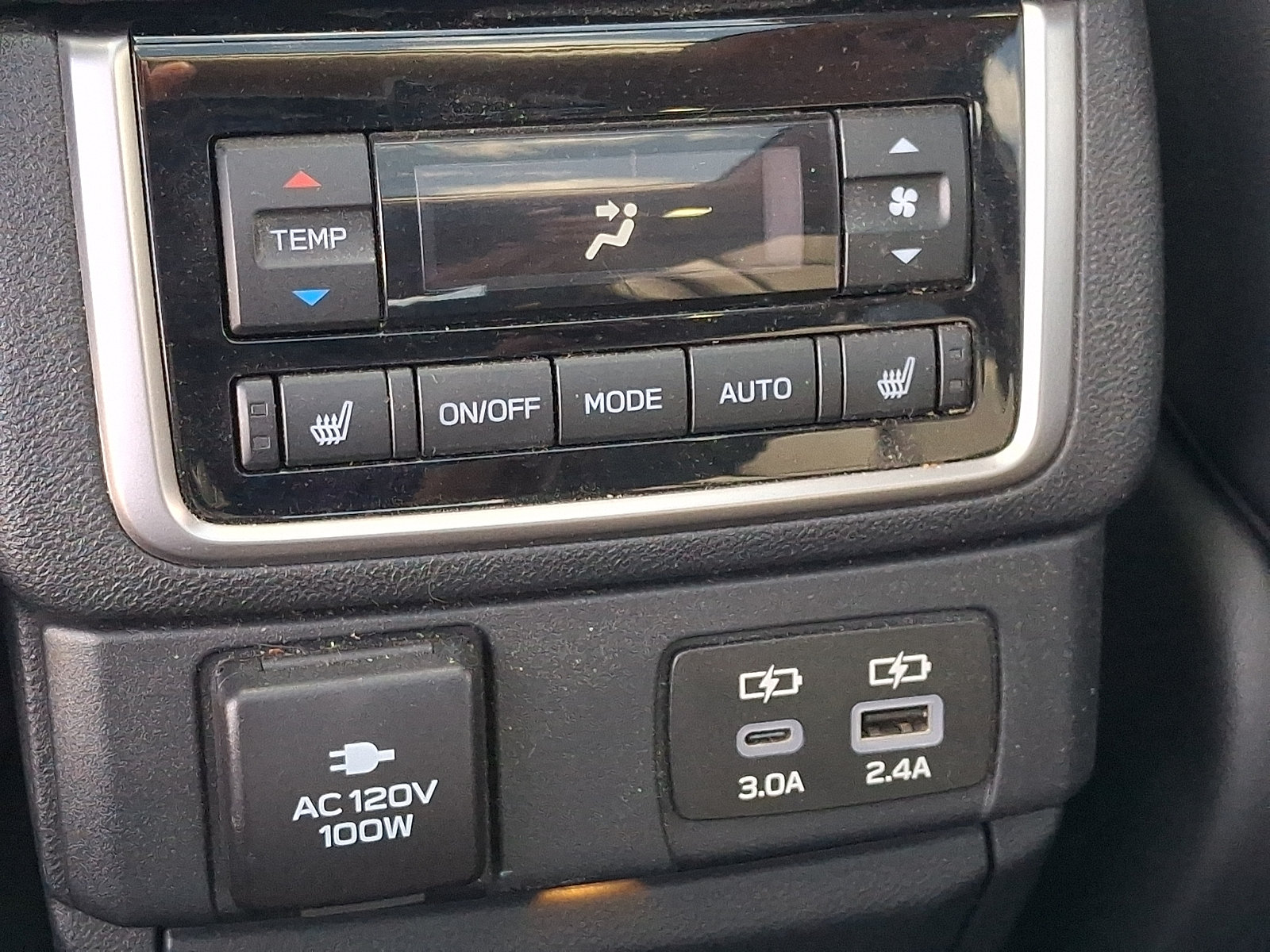 Used 2024 Subaru Ascent Touring AWD/4WD image 11