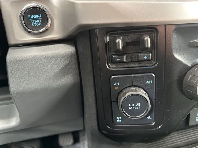 Used 2025 Ford F250 XLT w/ Black Appearance Package image 20