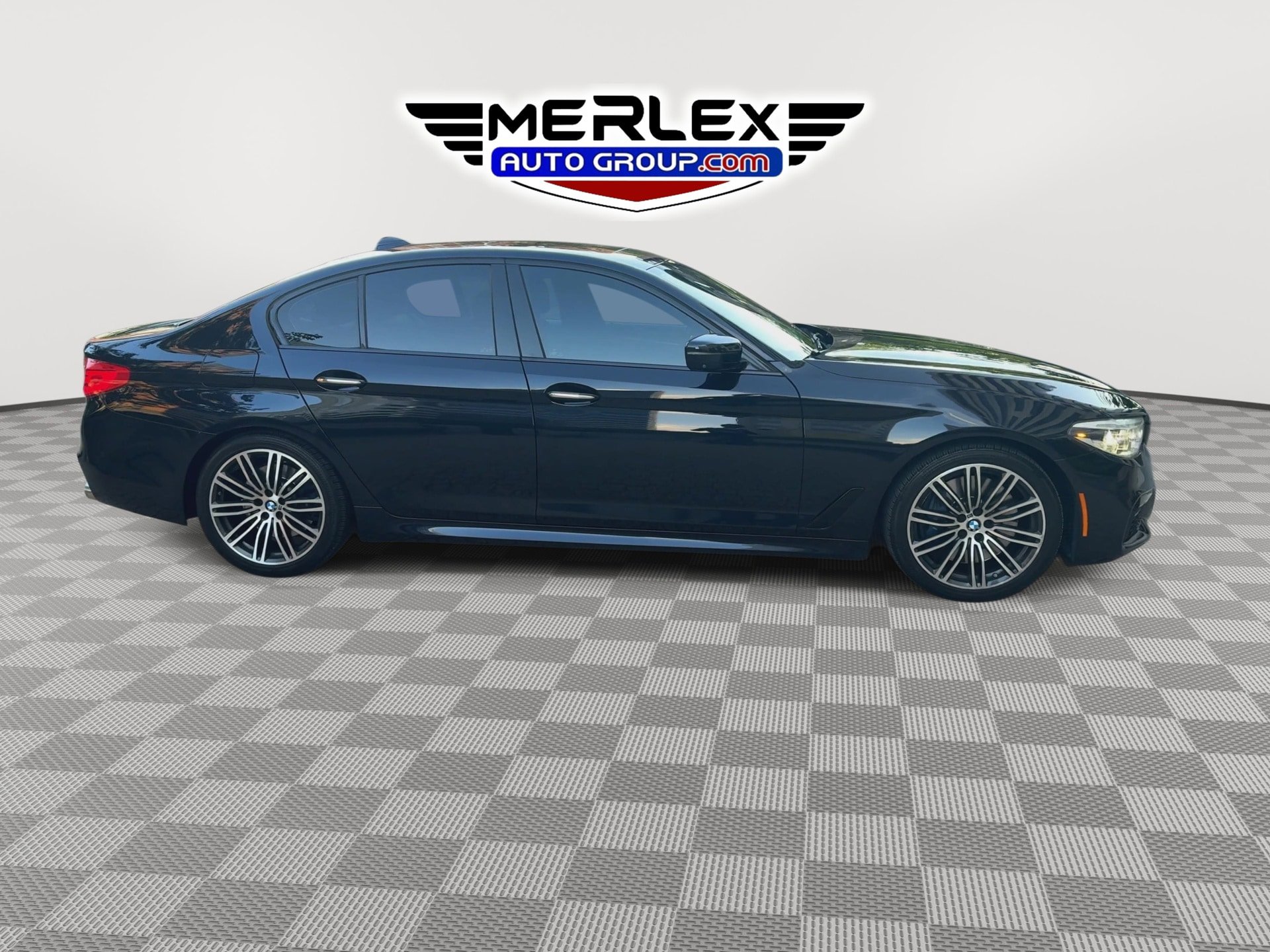 Used 2018 BMW 540i xDrive w/ M Sport Package AWD/4WD image 9