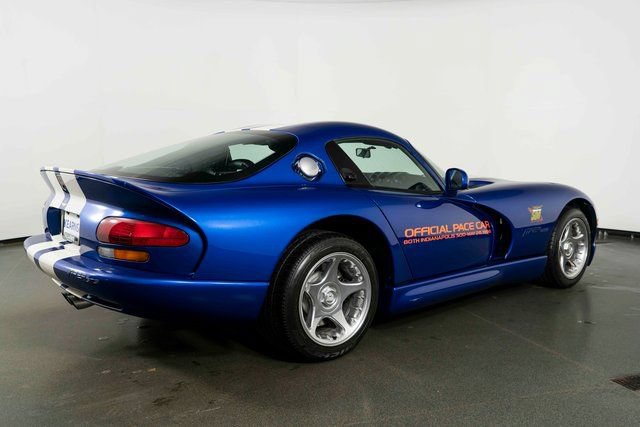 Used 1996 Dodge Viper GTS RWD image 8