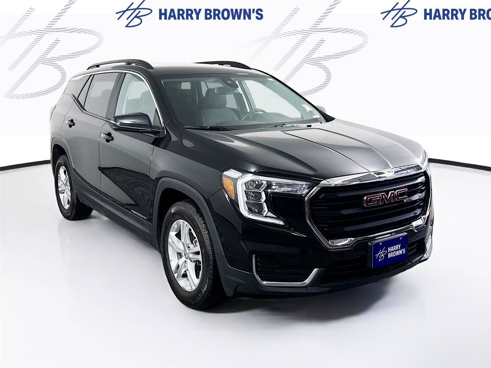 Used 2023 GMC Terrain SLE w/ Driver Convenience Package FWD image 24