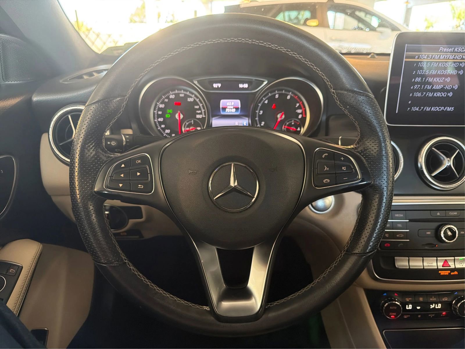 Used 2019 Mercedes-Benz CLA 250 image 17