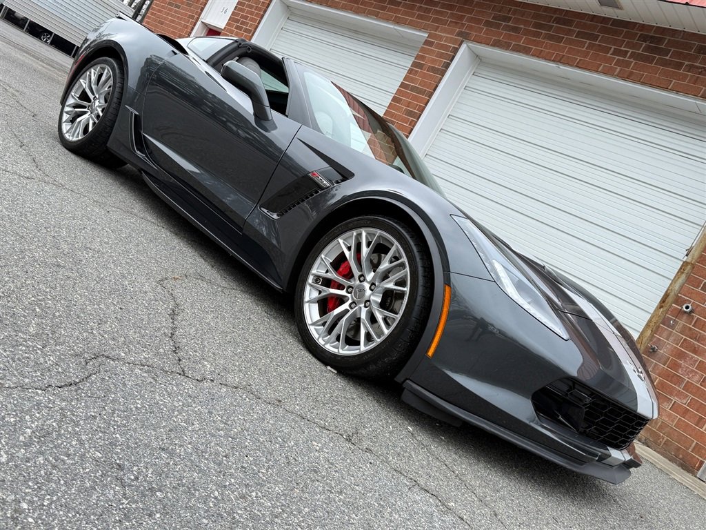 Used 2018 Chevrolet Corvette Z06 RWD image 41