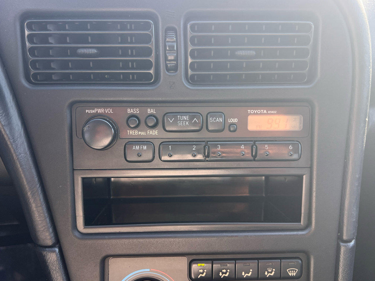 Used 1994 Toyota Celica ST image 41