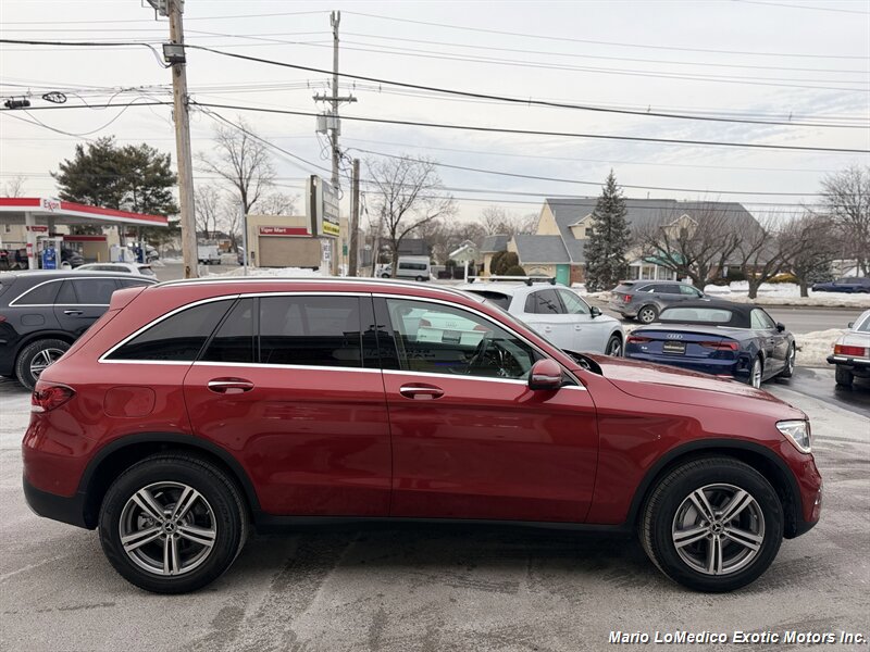 Used 2022 Mercedes-Benz GLC 300 4MATIC w/ Premium Package Lite image 14