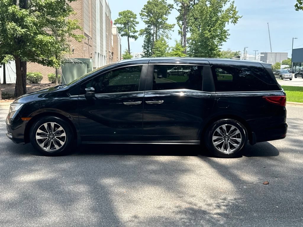 Used 2023 Honda Odyssey EX-L image 4