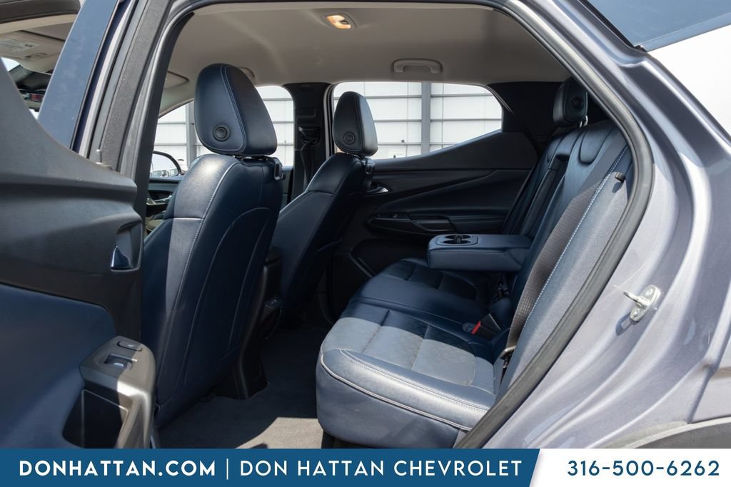 Used 2023 Chevrolet Bolt EUV Premier FWD image 18