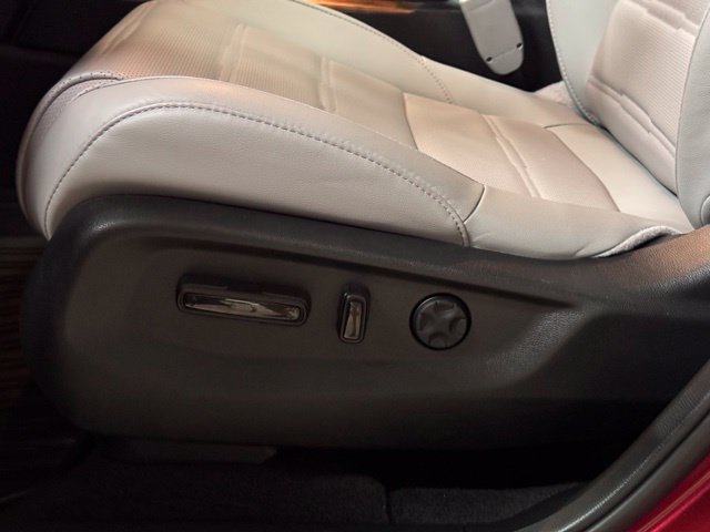 Used 2022 Honda CR-V Touring image 29