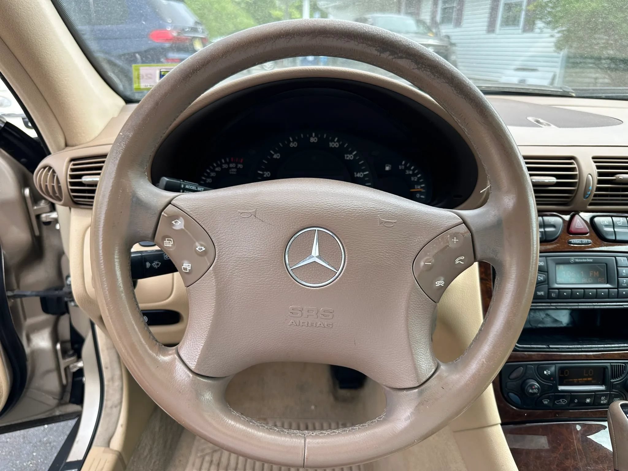 Used 2001 Mercedes-Benz C 320 Sedan image 20