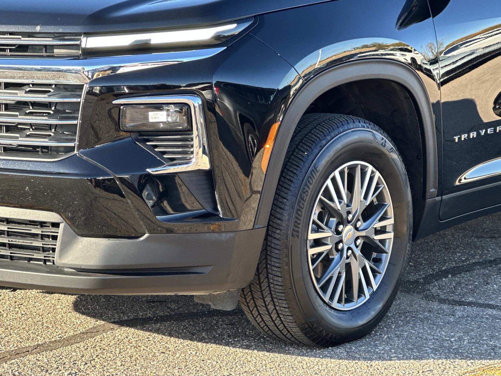 Certified 2024 Chevrolet Traverse LT image 9