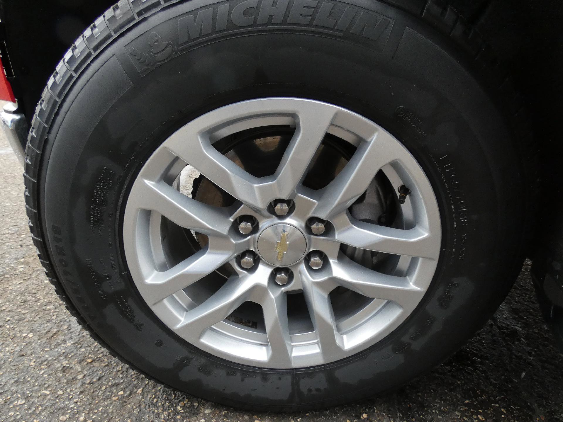 Used 2020 Chevrolet Silverado 1500 LT w/ All-Star Edition image 8