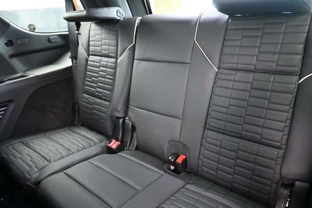 Used 2025 Cadillac Escalade Sport Platinum AWD/4WD image 17