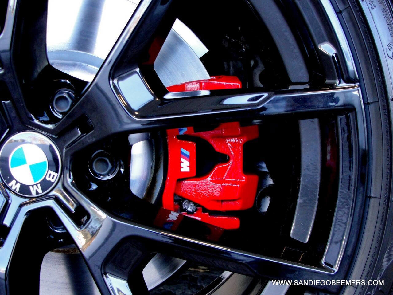 Used 2022 BMW M440i xDrive Gran Coupe M440i xDrive GC M PERF+RED M B w/ Shadowloine Package image 17