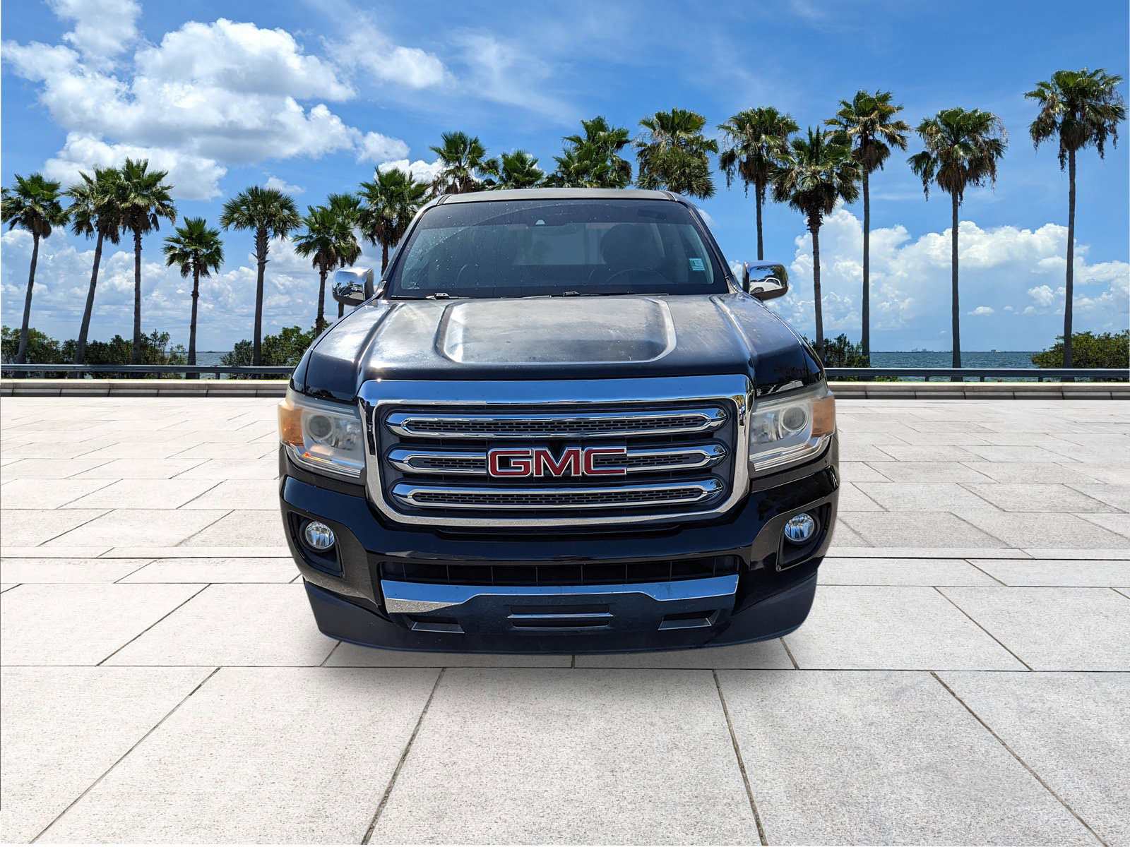 Used 2016 GMC Canyon SLT w/ Driver Alert Package image 3