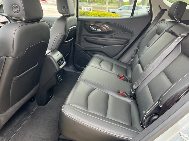 Used 2020 GMC Terrain Denali w/ Denali Premium Package image 12