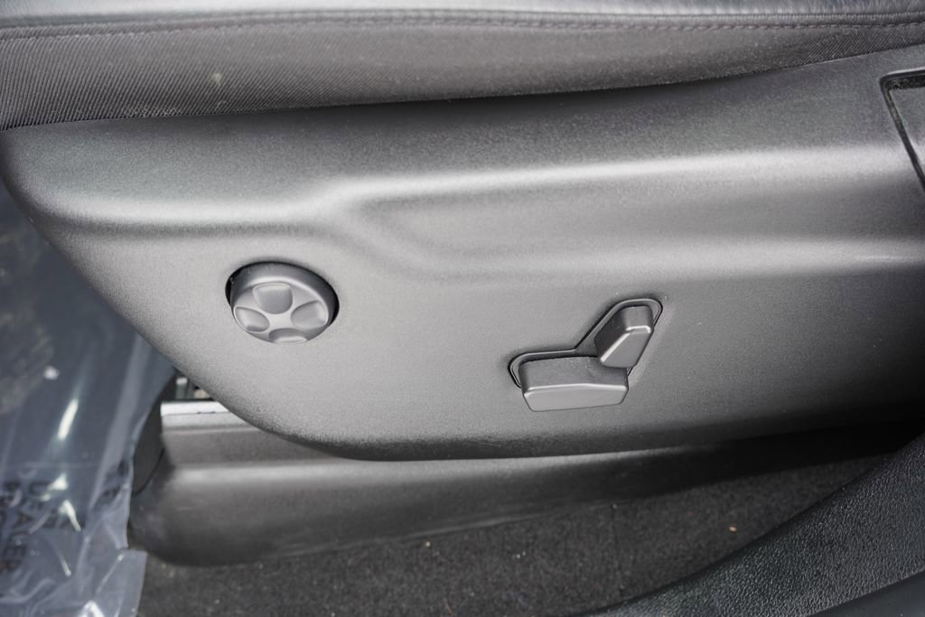 Certified 2023 Dodge Durango GT image 27