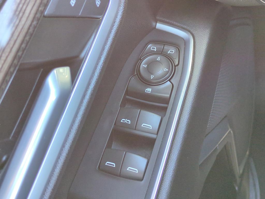 Used 2022 Chevrolet Silverado 1500 LT w/ Protection Package image 21