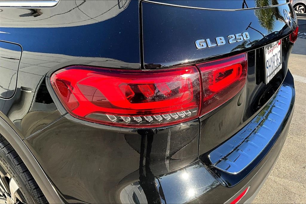 Used 2023 Mercedes-Benz GLB 250 image 22