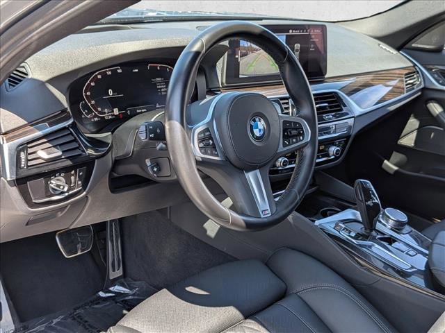 Used 2023 BMW 530i w/ M Sport Package RWD image 10