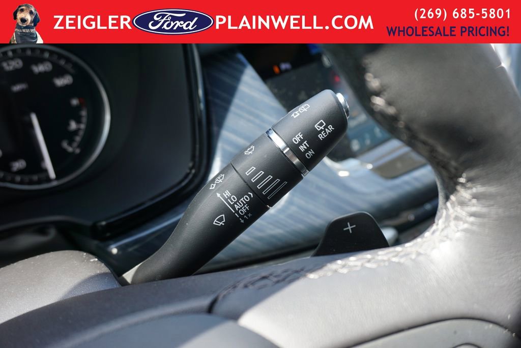 Used 2024 Cadillac XT6 Premium Luxury w/ LPO, Floor Liner Package AWD/4WD image 29