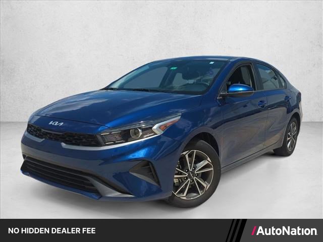 Used 2023 Kia Forte LXS w/ LXS Technology Package FWD image 1