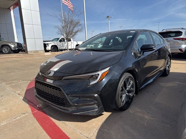 Used 2024 Toyota Corolla SE image 1