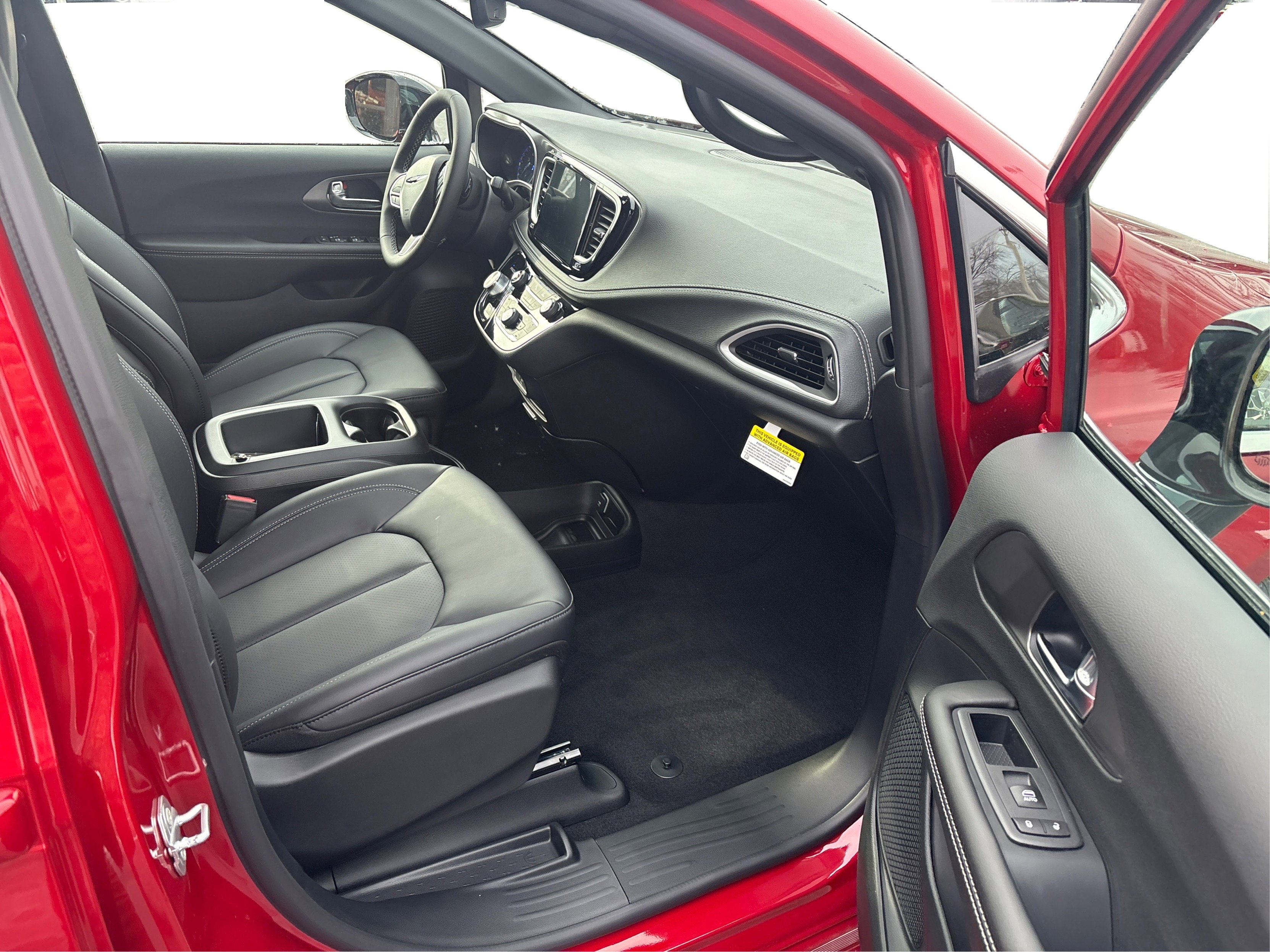 New 2026 Chrysler Pacifica Select image 19