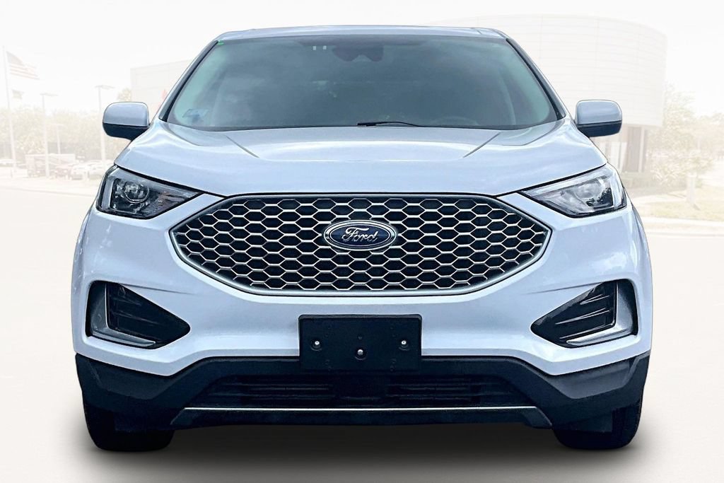 Used 2024 Ford Edge SEL AWD/4WD image 2