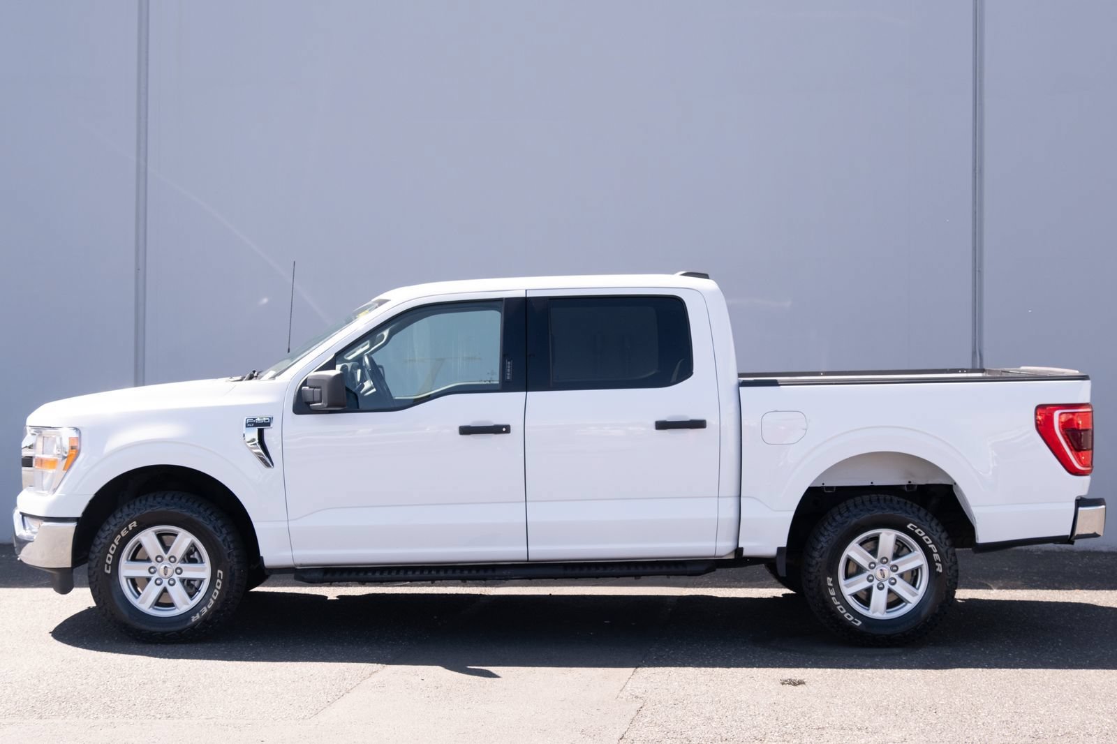 Used 2022 Ford F150 XLT w/ Equipment Group 301A Mid AWD/4WD image 23