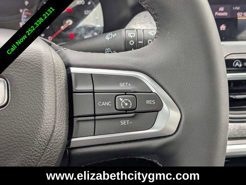 Used 2023 Jeep Compass Latitude w/ Sun and Sound Group image 26