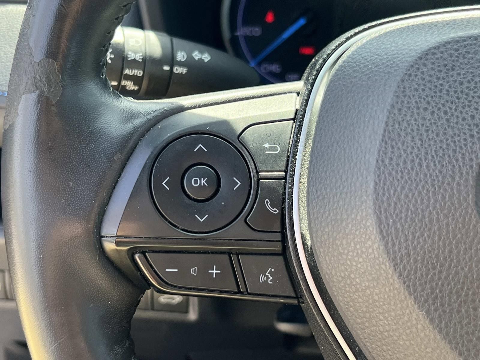 Used 2019 Toyota RAV4 XSE w/ XSE Weather Package image 25