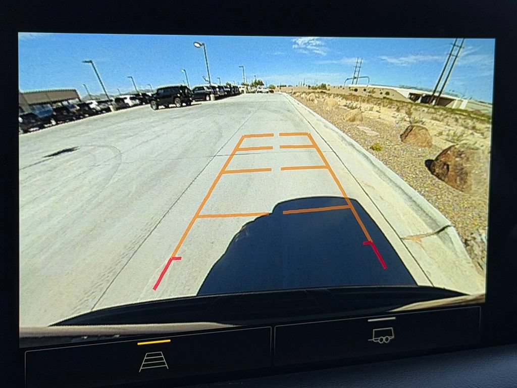 Used 2023 Chevrolet Suburban Premier RWD image 25