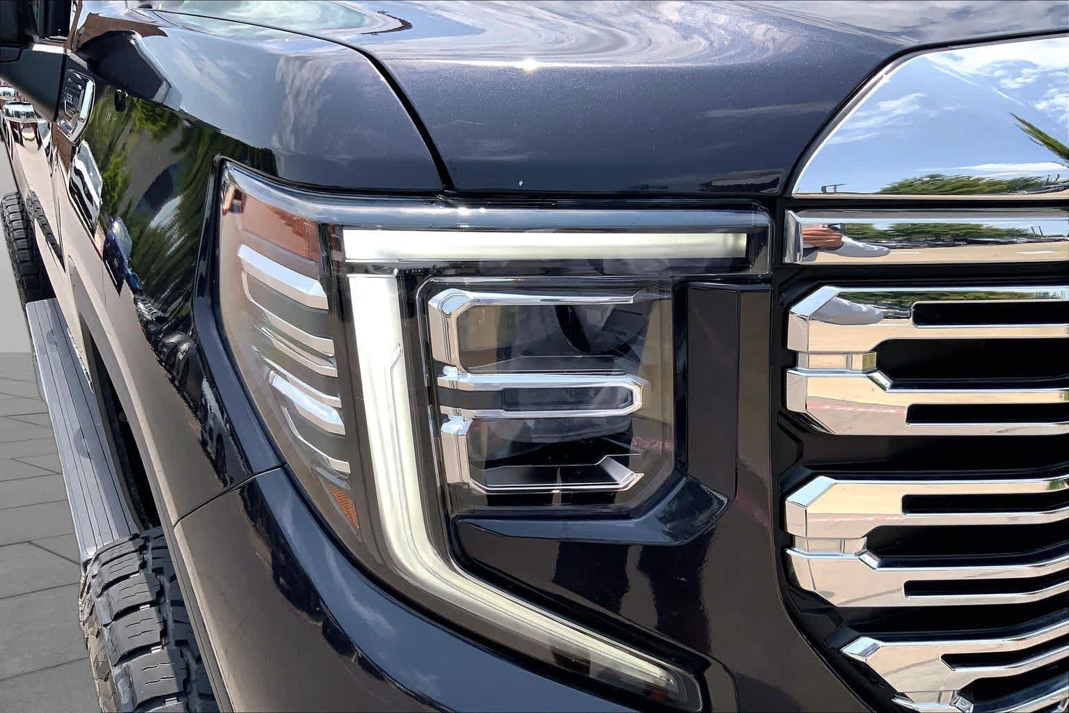 Used 2022 GMC Sierra 1500 Denali AWD/4WD image 28