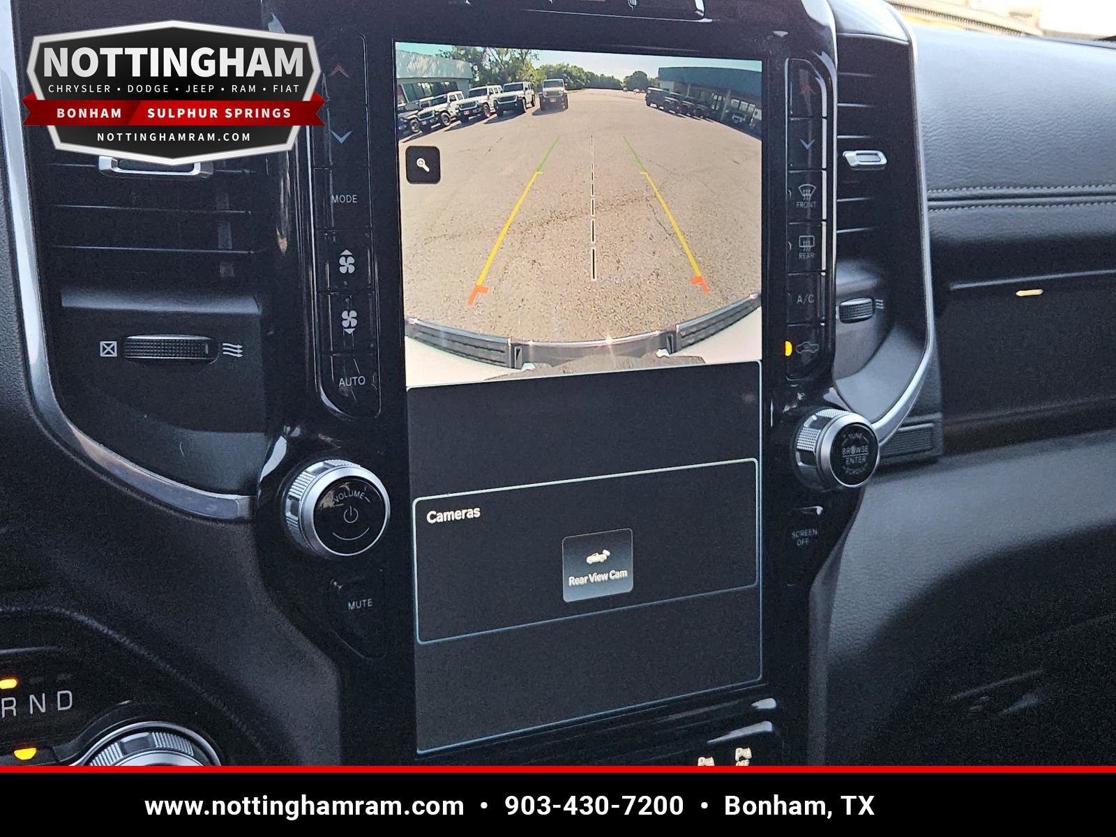 Used 2023 RAM 1500 Laramie AWD/4WD image 15