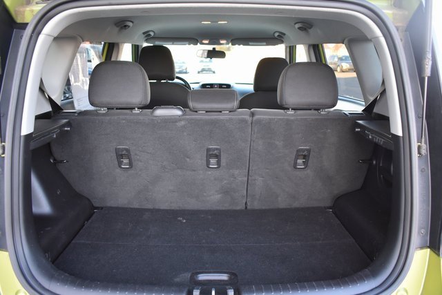 Used 2017 Kia Soul + image 30