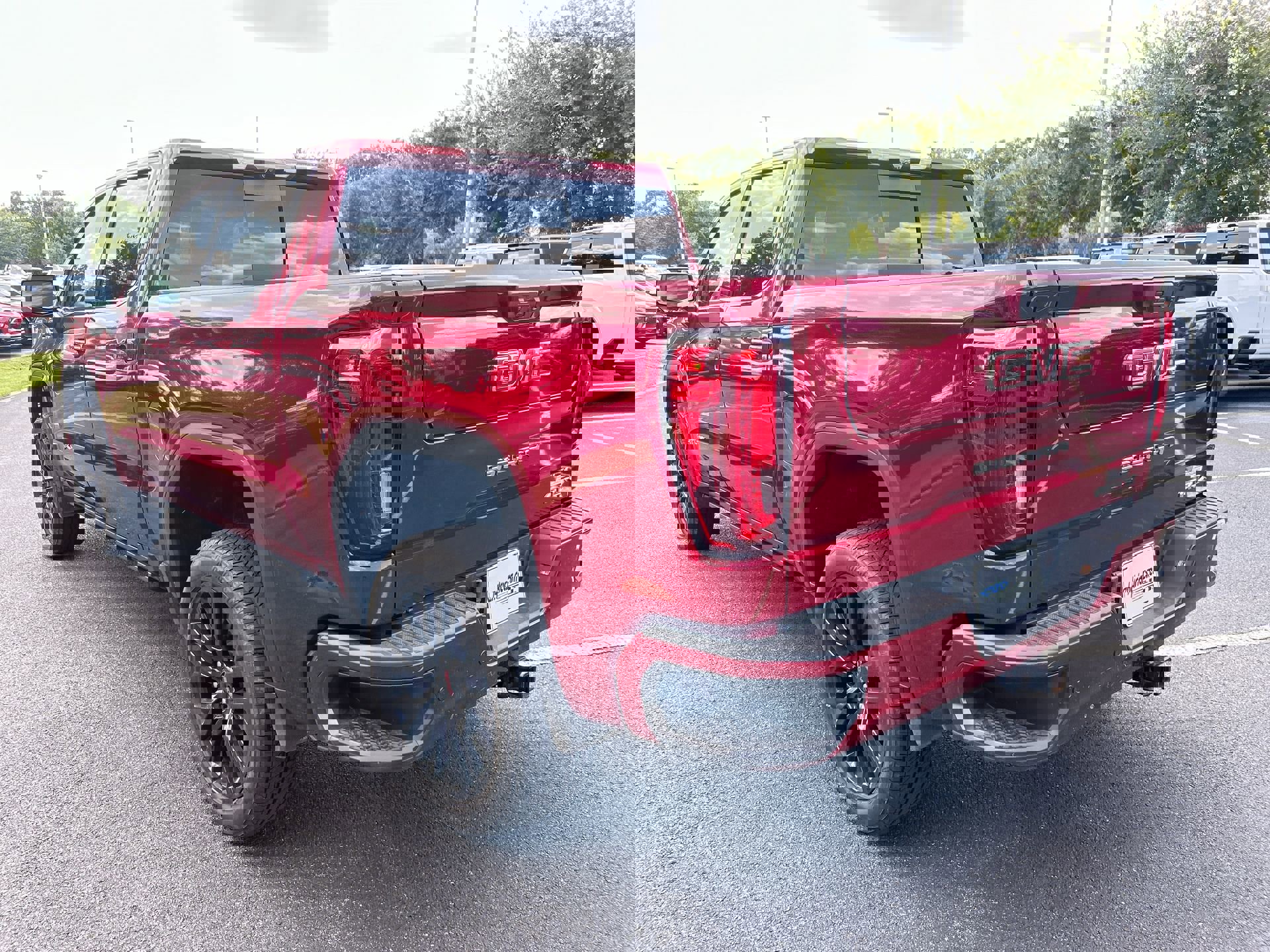 Used 2022 GMC Sierra 1500 AT4X image 7