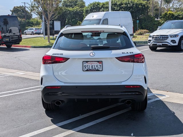 Used 2024 Mercedes-Benz GLA 35 AMG 4MATIC image 7