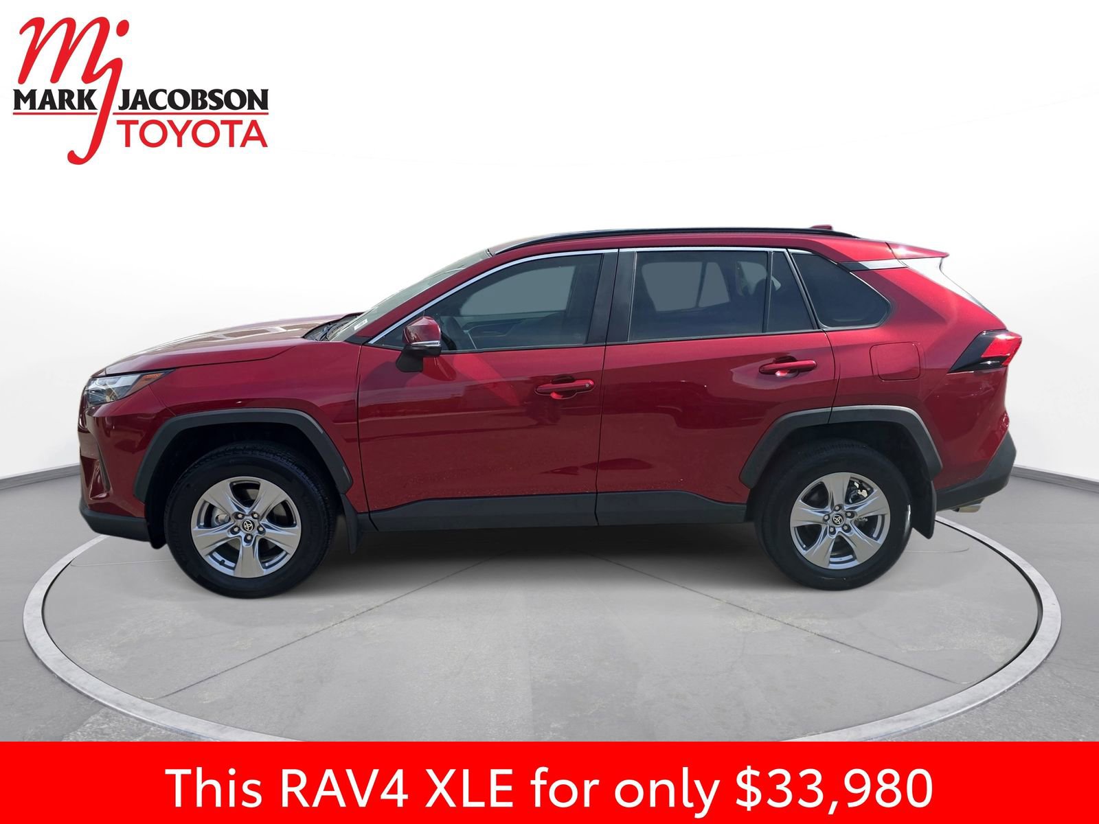 Used 2025 Toyota RAV4 XLE FWD image 14