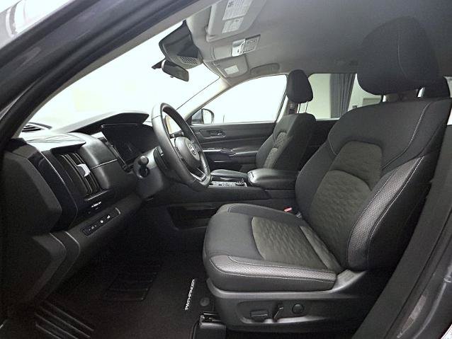 Certified 2025 Nissan Pathfinder SV AWD/4WD image 10