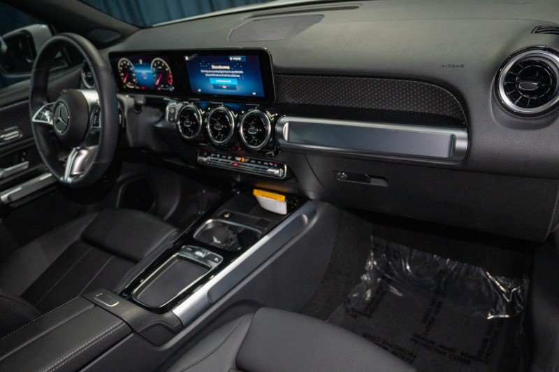 Certified 2026 Mercedes-Benz GLB 250 image 16