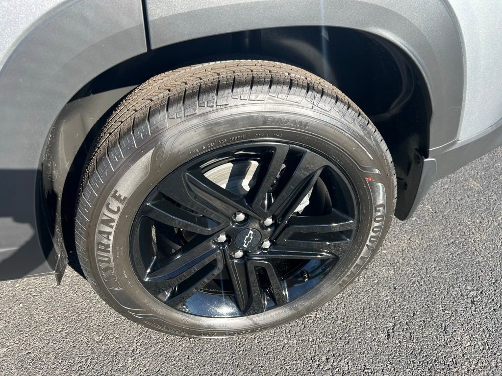 New 2026 Chevrolet Trax ACTIV w/ Sunroof Package image 9