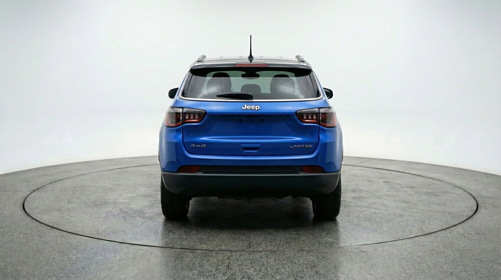 Used 2025 Jeep Compass Limited AWD/4WD image 7