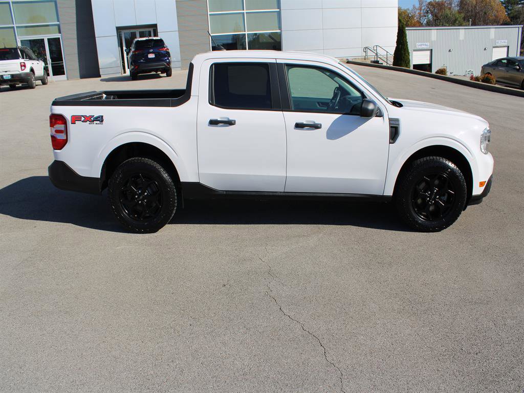 Used 2023 Ford Maverick XLT w/ Equipment Group 300A Standard image 12