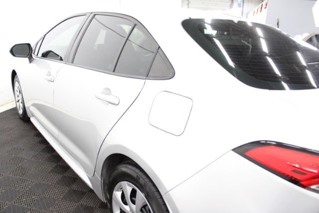 Used 2020 Toyota Corolla LE FWD image 9